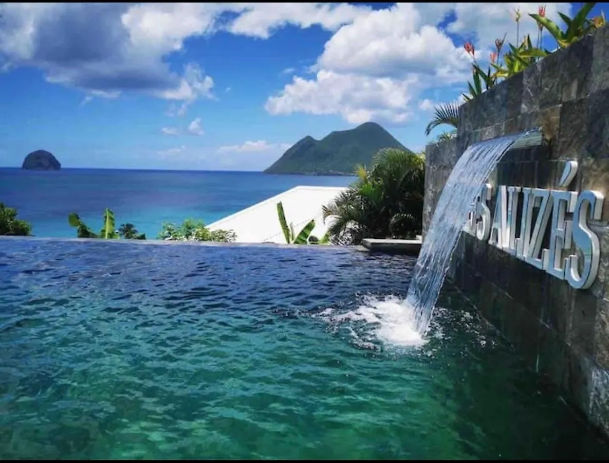 Duplex Luxury Avec Piscine A Debordement Et Vue Panoramique - Bed And Coffee Luxury Apartment Le Diamant