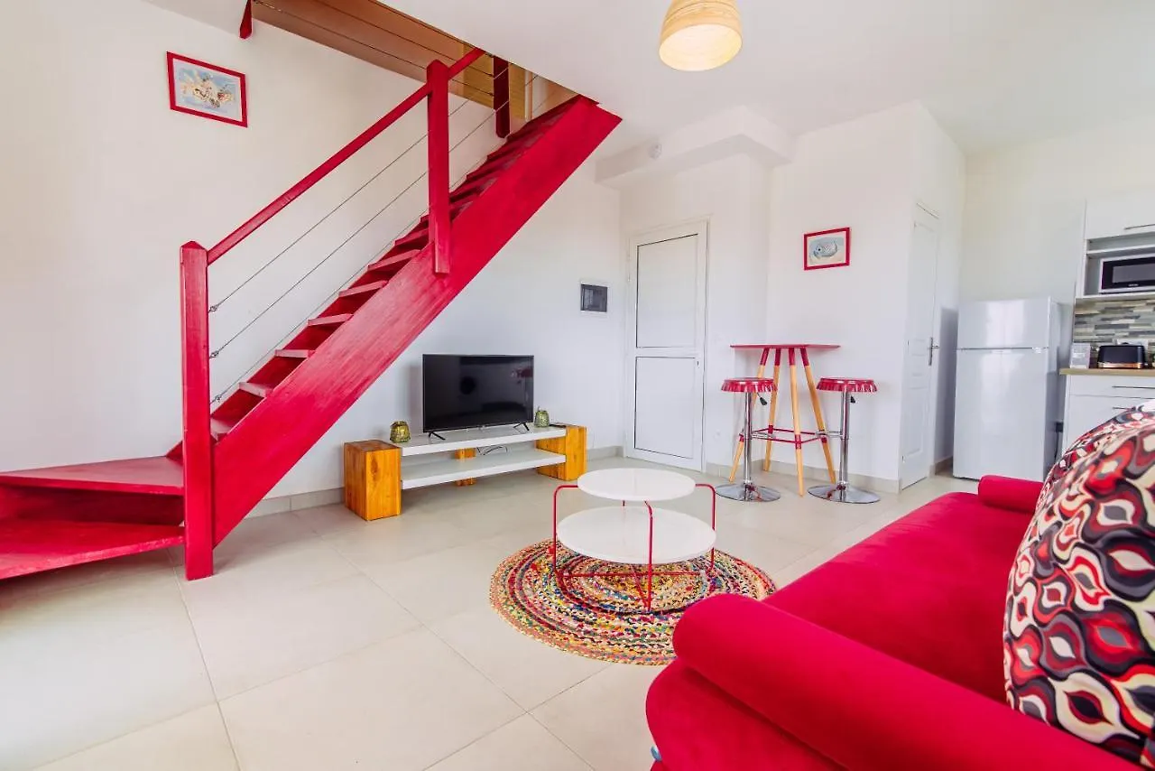 Duplex Luxury Avec Piscine A Debordement Et Vue Panoramique - Bed And Coffee Luxury Apartment Le Diamant